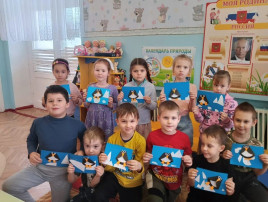 Кружок "Творческая мастерская" под руководством педагогов дополнительного образования Руденко Ю. М. и Антипиной А. Н. продолжает свою работу. Кружок "Творческая мастерская" под руководством педагогов дополнительного образования Руденко Ю. М. и Антипиной А. Н. продолжает свою работу.